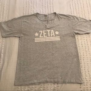 Zeta Gray Henley